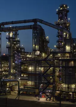 Оборудование химических, нефтехимических и нефтеперерабатывающих производств